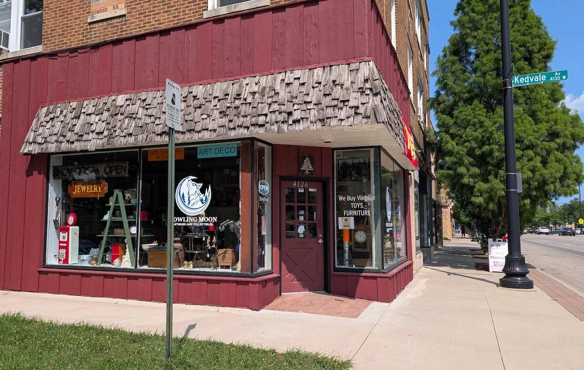 Howling Moon Antiques